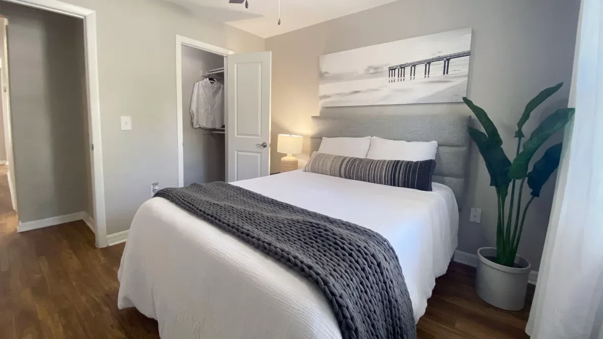 2 Bed 1 Bath_The Chalet