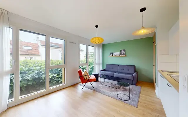 studio near rue Lénine 4