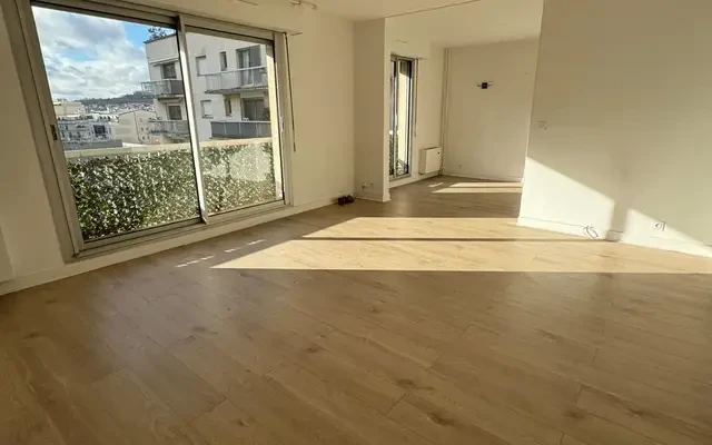 Puteaux 92e·89m²·F3·AppartementNo furniture 0