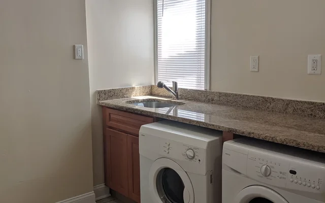 UCA - 3926 Sansom Street 1