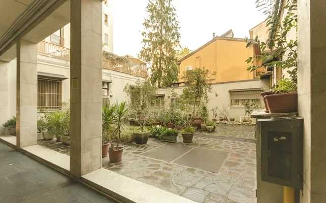 Via San Felice 1