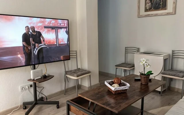 Impecable Apartamento en Calle de Torres Miranda con 3 dormitorios 1