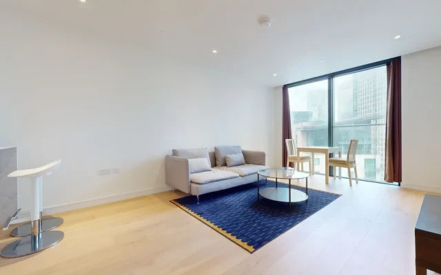 Hampton Tower 4