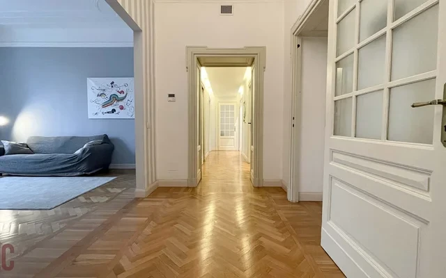 Appartamento in Via Piccinni - zona Buenos Aires, Porta Venezia, Indipendenza 3