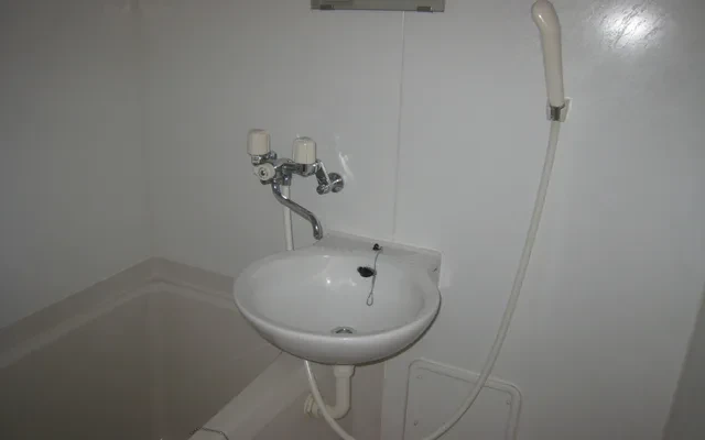 レオパレスフルール 4