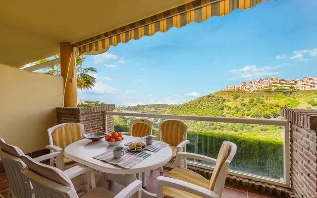 View of the sun apartment with pool 0