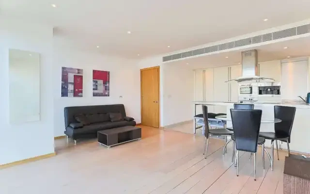 No 1 West India Quay 1
