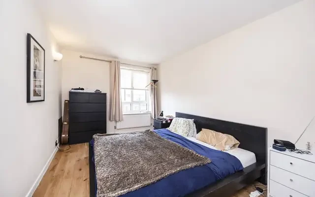 Admiral Walk, Royal Oak, W9 2