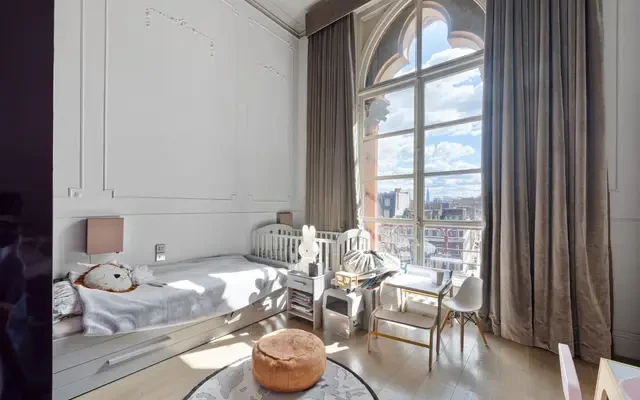 St. Pancras Chambers, Euston Road, London, NW1 2AR 3