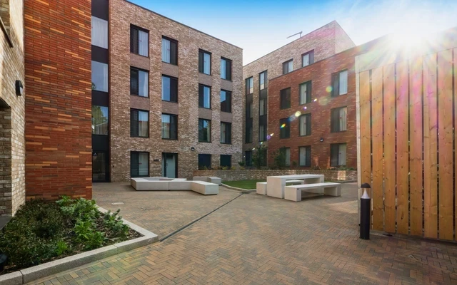 27 Magdalen Street 0