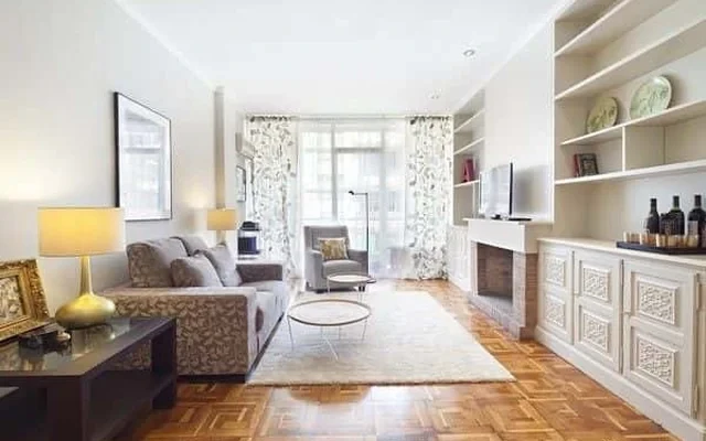 Tuset Apartment 1