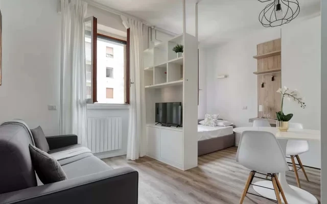 Modern studio for 3 near the city centre 0