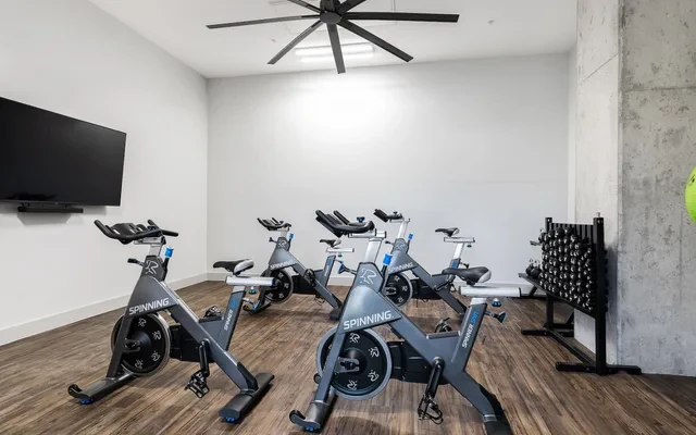 Korina at the Grove 3