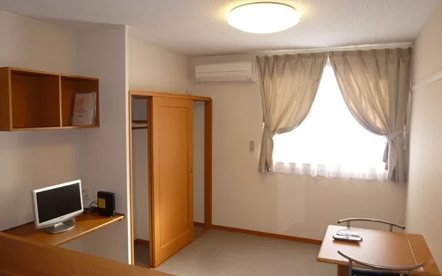 レオパレス明神 - Ichihara student accommodation - 202号房间(带独立厨房)