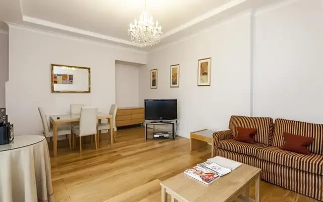 Hertford Street, Mayfair, London, W1J 7RW 3