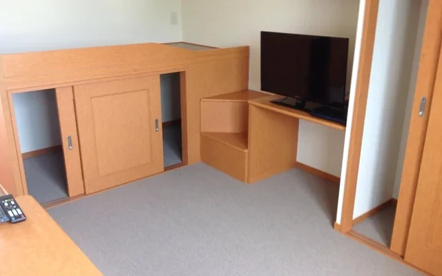 レオパレスディアコートＢ 2