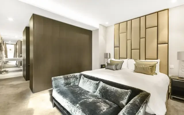 Rathbone Place Fitzrovia W1T 1