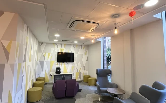 Downing The Electra 4