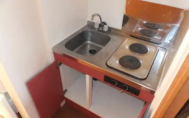 レオパレスマリオ 4