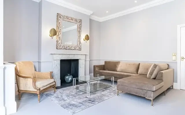 Hyde Park Gate, Kensington, London, SW7 5DH 3