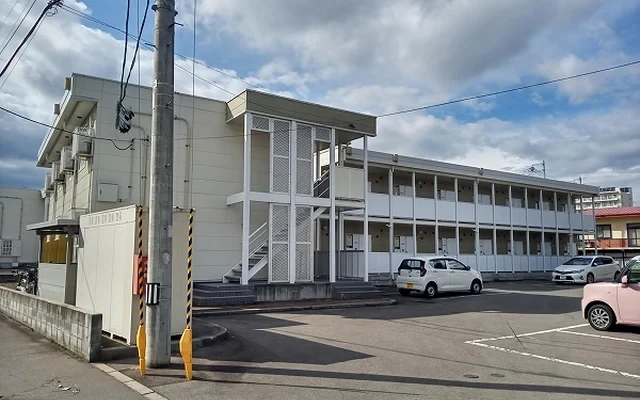 レオパレス南大町 0