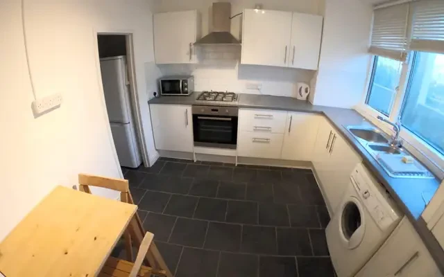 apartment in Brixton 4