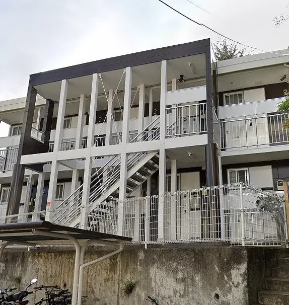 レオパレス川島