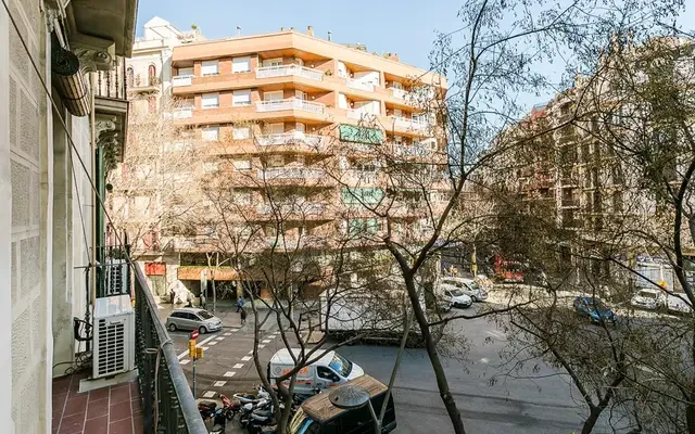 apartment in Sant Antoni (Eixample) 0