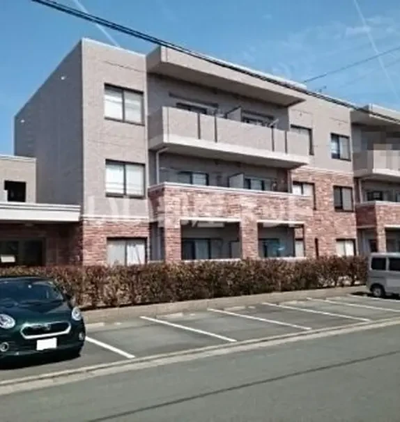 レガリア新豊 1階