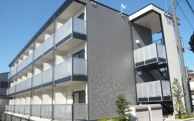 レオパレスルナボアール 0