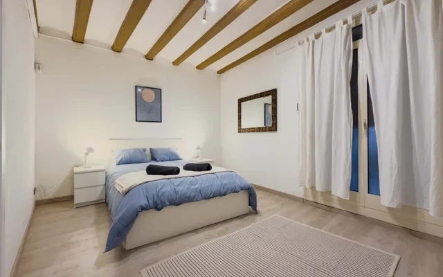 Apartment in Carrer de l'Arc de Sant Silvestre, Barcelona for 80 m² with 1 bedrooms 3