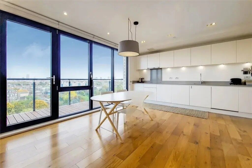 LH-36 Palmers Road