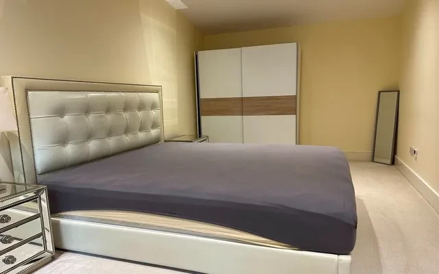 LH-Garden Room - London student accommodation