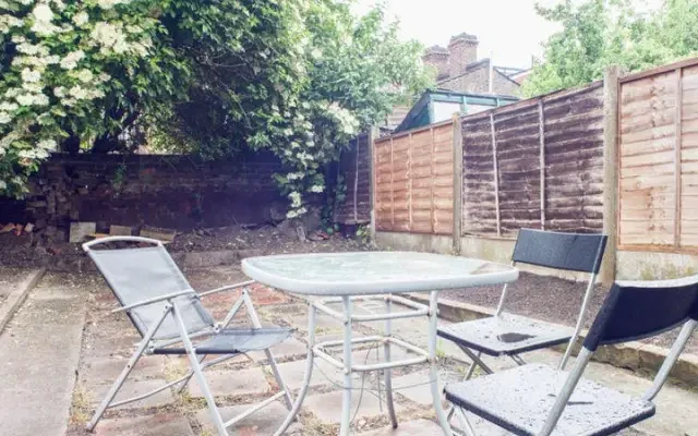 apartment in Finsbury Park 0