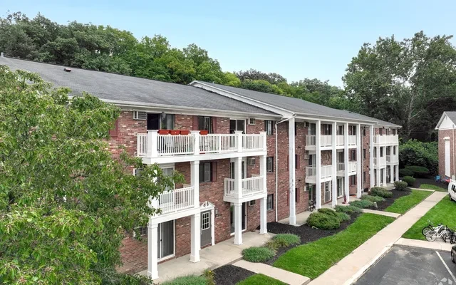 Launch Apartments 0
