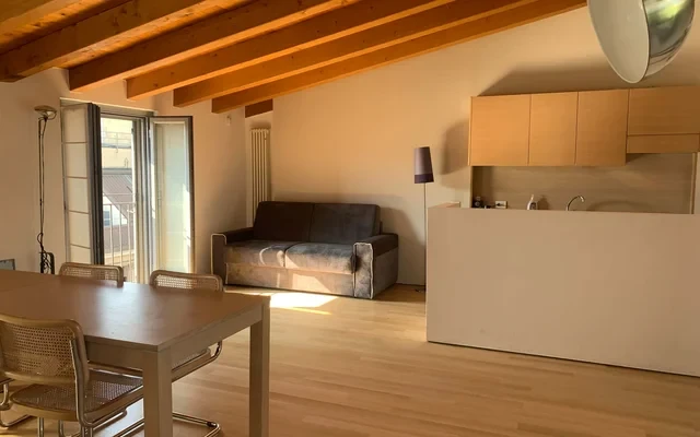 Apartment in Via Broletto, Milano for 70 m² with 1 bedrooms 1