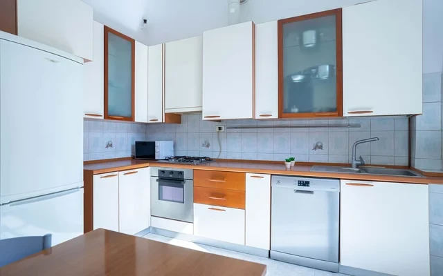 Corso Buenos Aires 47 - 4 Bedroom apartment 3rd Floor 2