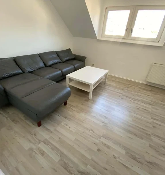 Apartment in Schlossstrasse, Velbert for 90 m² with 3 bedrooms