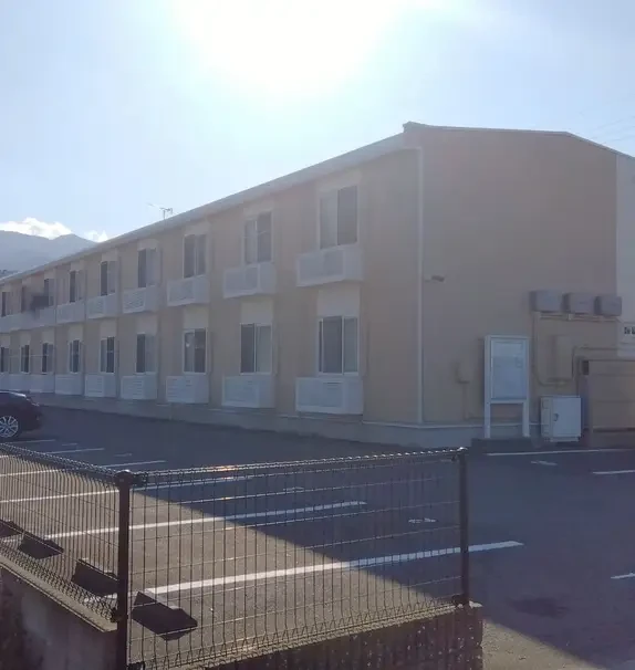 レオパレス柴田