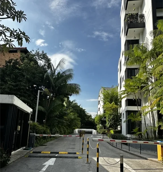 Village @ Pasir Panjang - JW