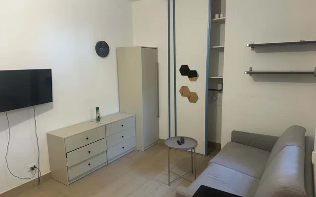 Apartment in Viale Tibaldi, Milano for 26 m² 2
