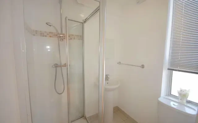 Earls Court Gardens, Earls Court - London student accommodation - Studio, Flat 4, 28