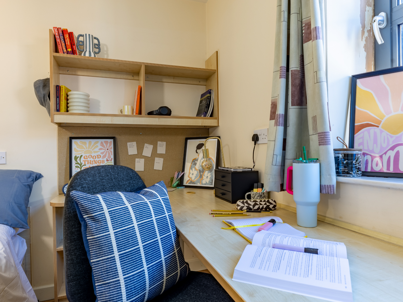 uhomes.com | Student Accommodation, Housing, Flats, Apartments for Rent