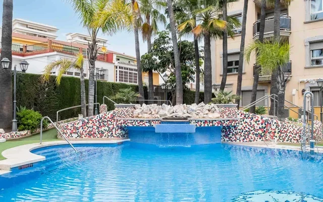 Boliches Mediterraneo Real Tropical by Alfresco Stays 0