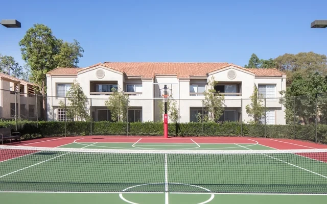 Aliso Town Center 3