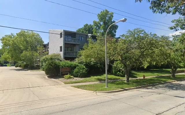 705 E. Colorado Ave Urbana IL 1