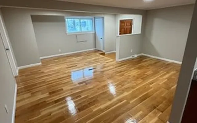 23 Roughan St., #1, Revere - リヴェールの学生向け宿泊施設 - 3 Beds / 1 Bath