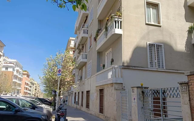 Livorno Five Minute Walk From Piazza Bologna 1