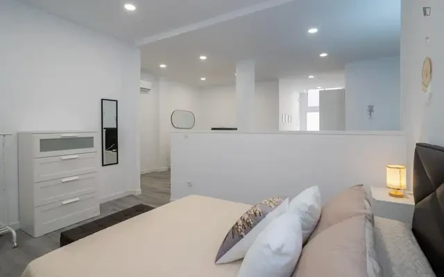 Charming studio apartment located 350 meters from the promenade and El Palo beach 4