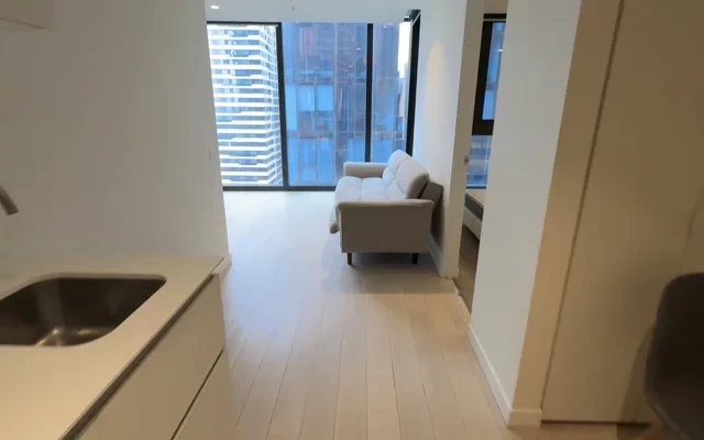 135 A'Beckett Street 2